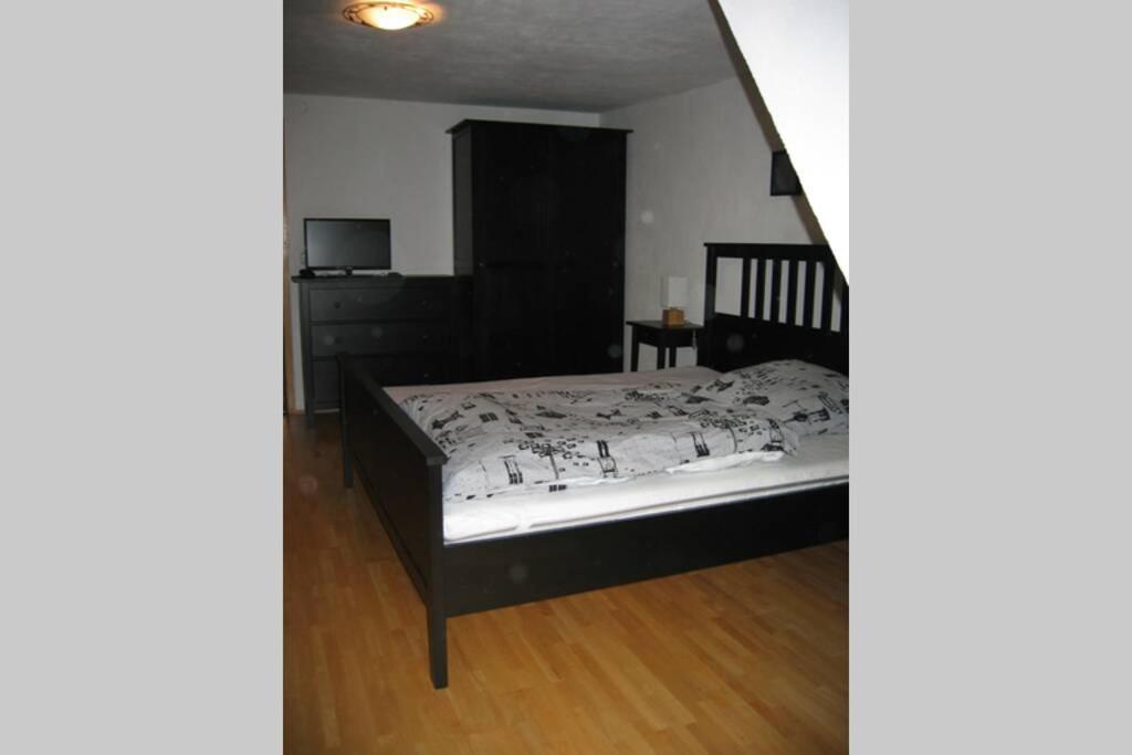 Staying In An Historic Frame House Munden  Bagian luar foto